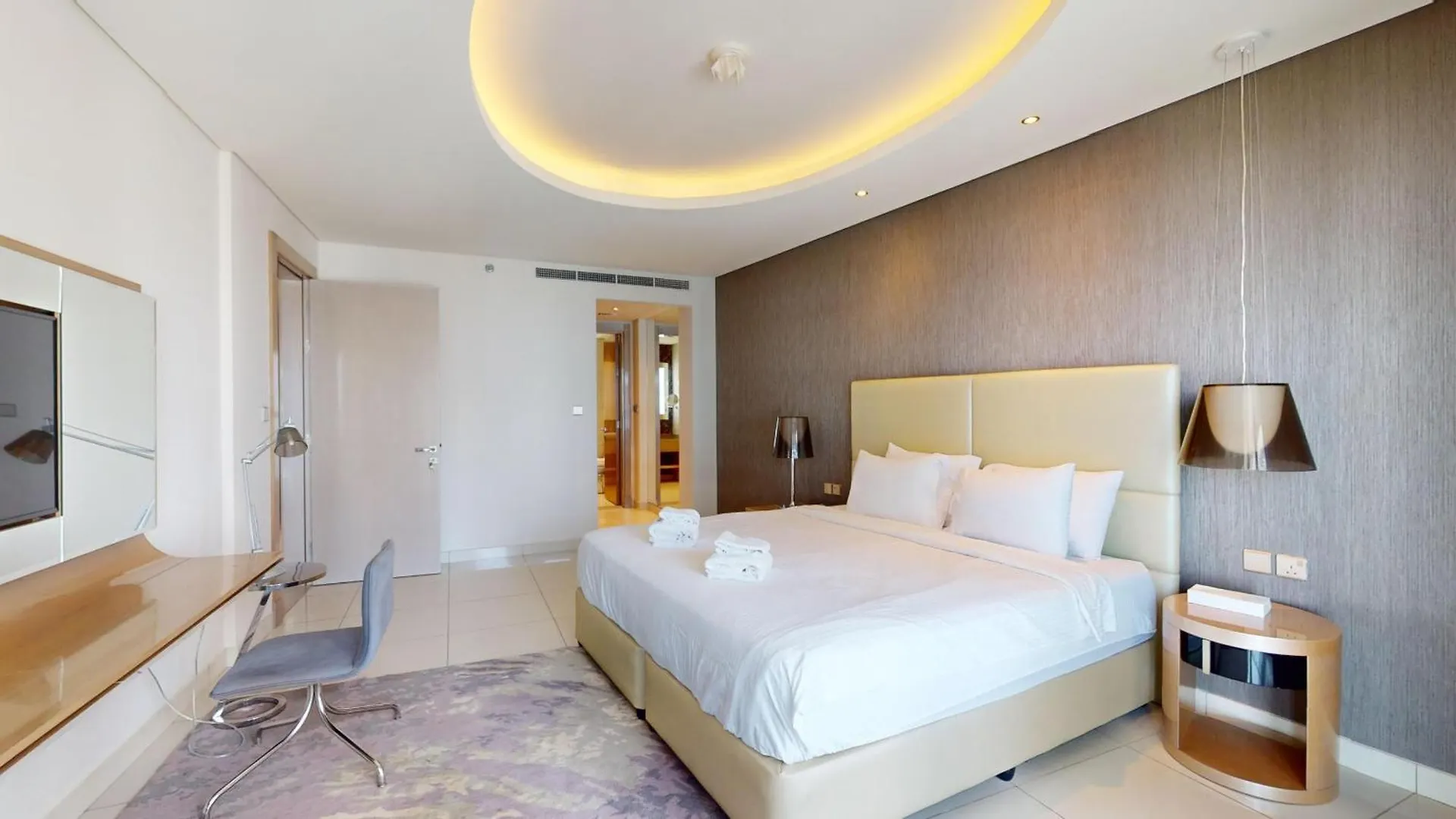 Primestay - Spacious 1Br In Damac Paramount - Business Bay Dubai